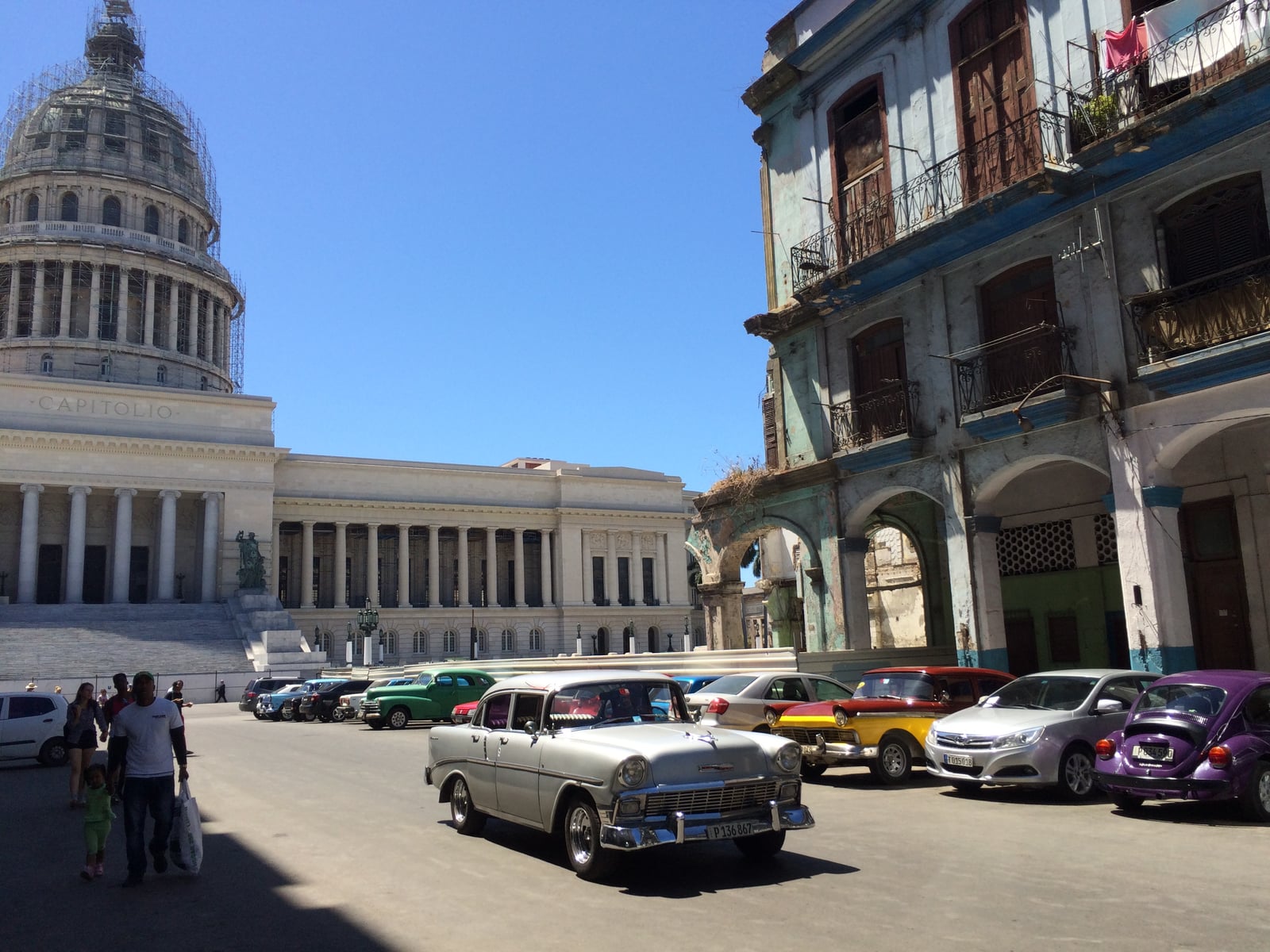 Foto en La Habana, por Plácido Garza, para DETONA.