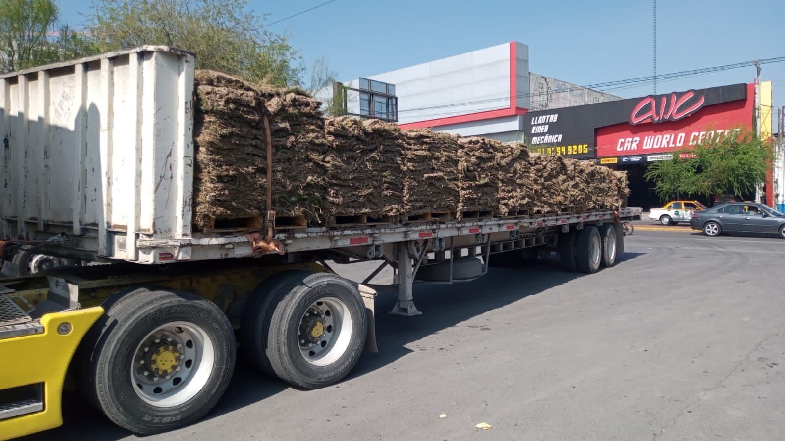 Remediación tras el Festival, por cuenta de los organizadores. Foto DETONA.