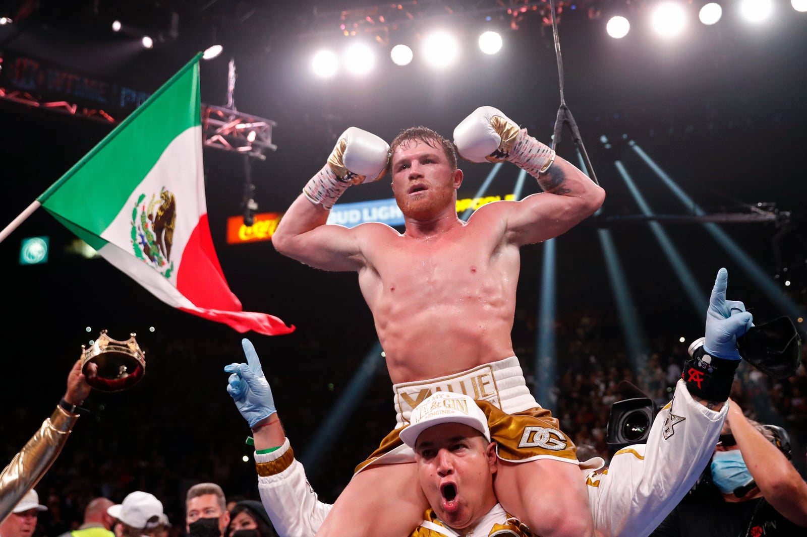 El 'Canelo' Álvarez ha puesto en alto el nombre de México en el boxeo. Foto: Twitter/@SC_ESPN