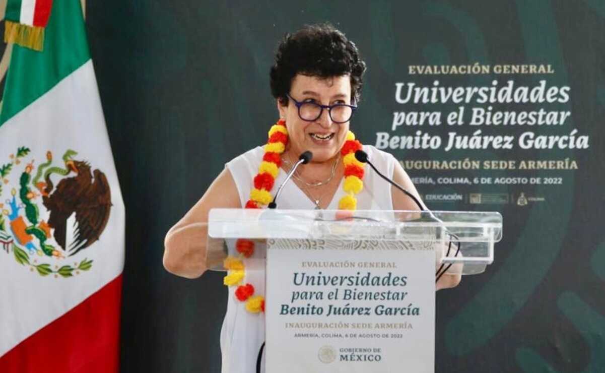 ¿Mérito de Raquel Sosa para ser rectora de estas "universidades"?, haber sido compañera de AMLO en la UNAM. Foto gobierno de México.
