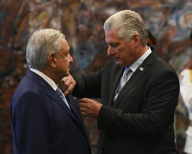 López Obrador y Díaz-Canel. Foto gobierno de México.
