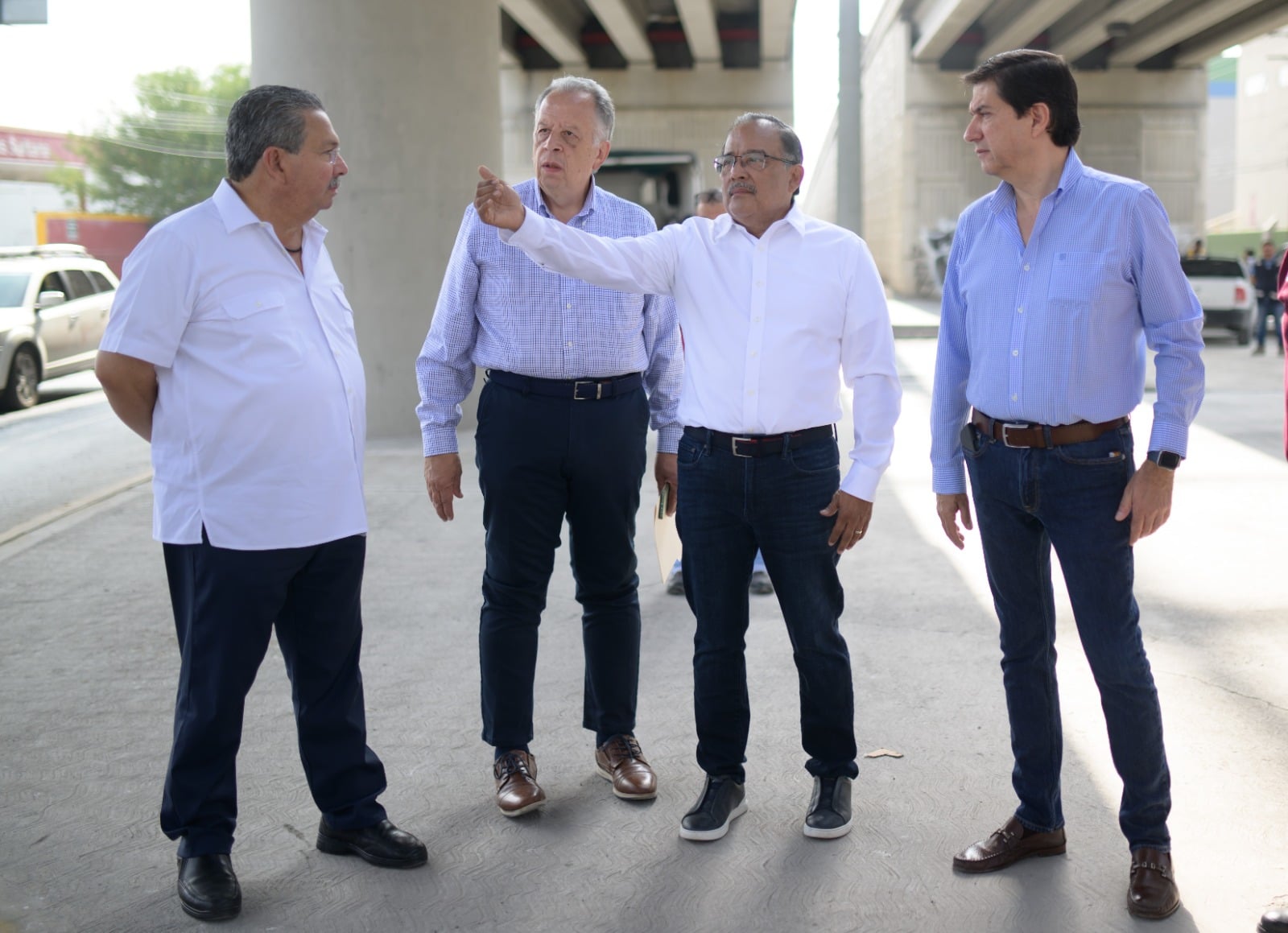 Supervisa Mijes obras que mejorarán la movilidad en Escobedo.