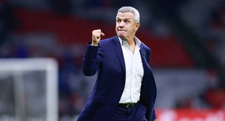 “El Vasco” Aguirre.