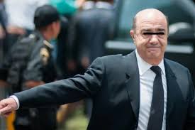 Cambian medida cautelar en uno de los procesos contra Murillo Karam; llevará brazalete electrónico.