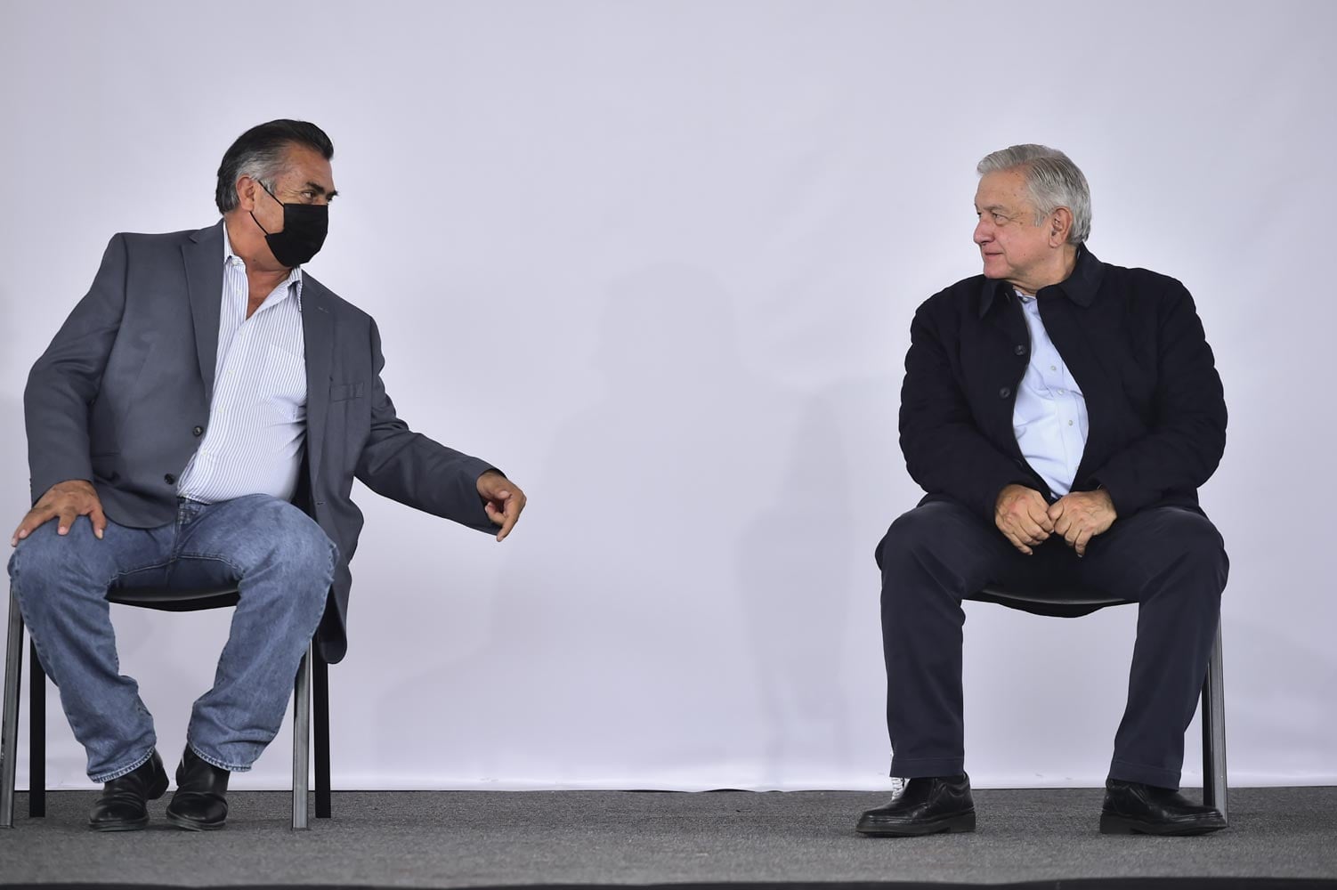 Andrés Manuel López Obrador autorizó a los gobernadores estatales adquirir vacunas contra el coronavirus por su cuenta. Foto: Presidencia de México