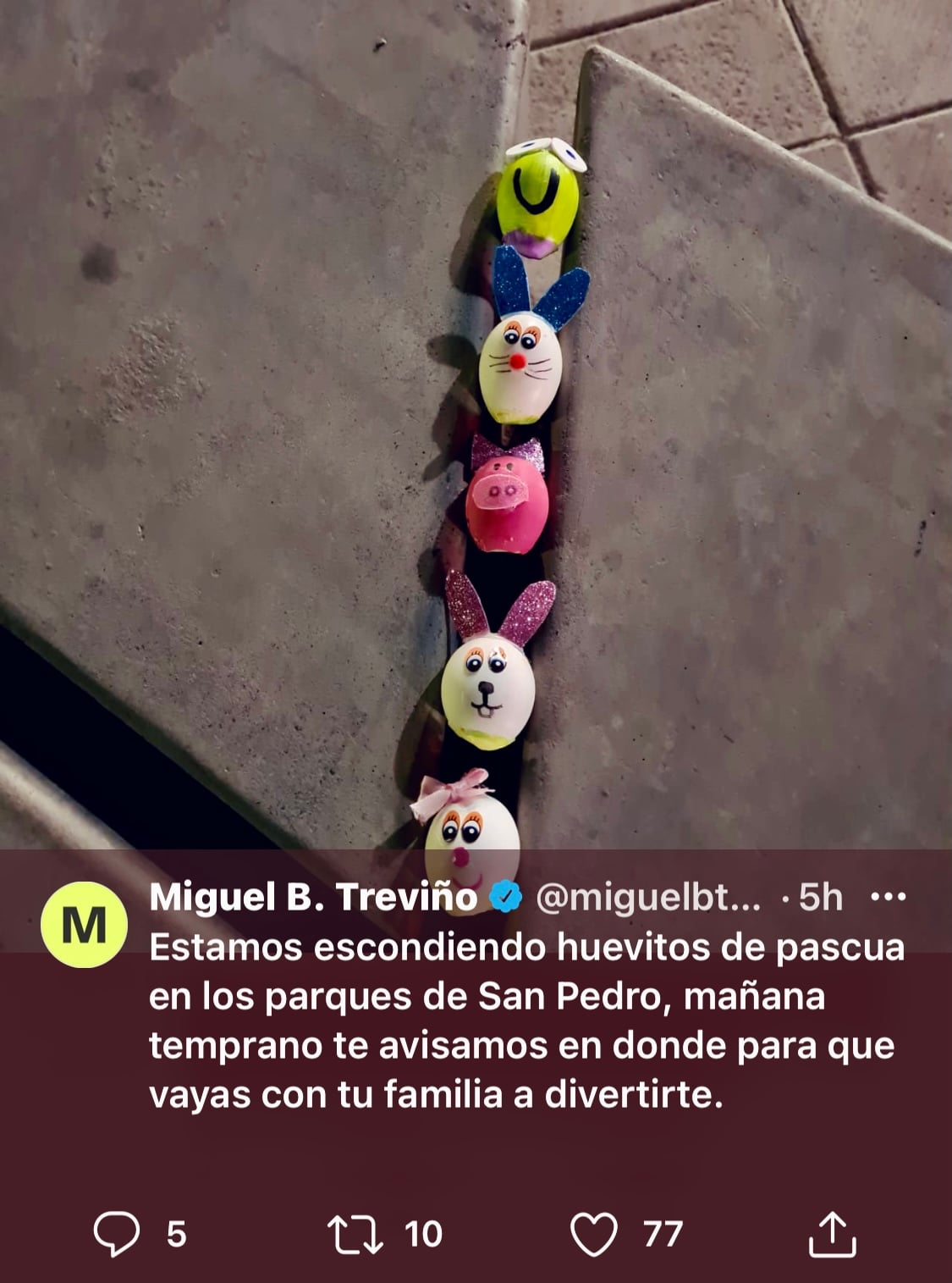 Los huevitos que Miguel Treviño escondió en los parques de SPGG. Foto tweeter de él mismo.