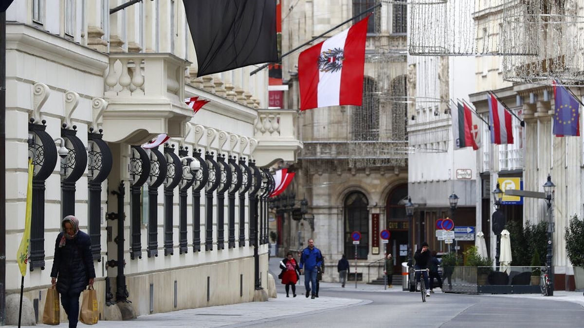 Austria podría confinar a los NO vacunados