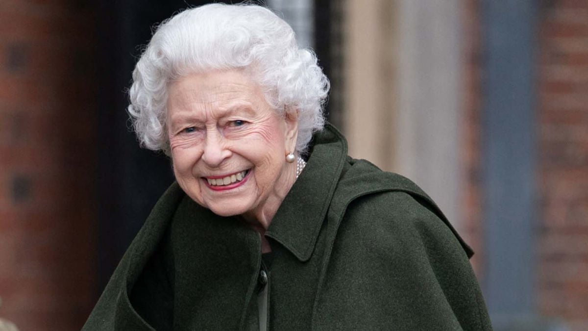 La Reina Isabel II tiene covid