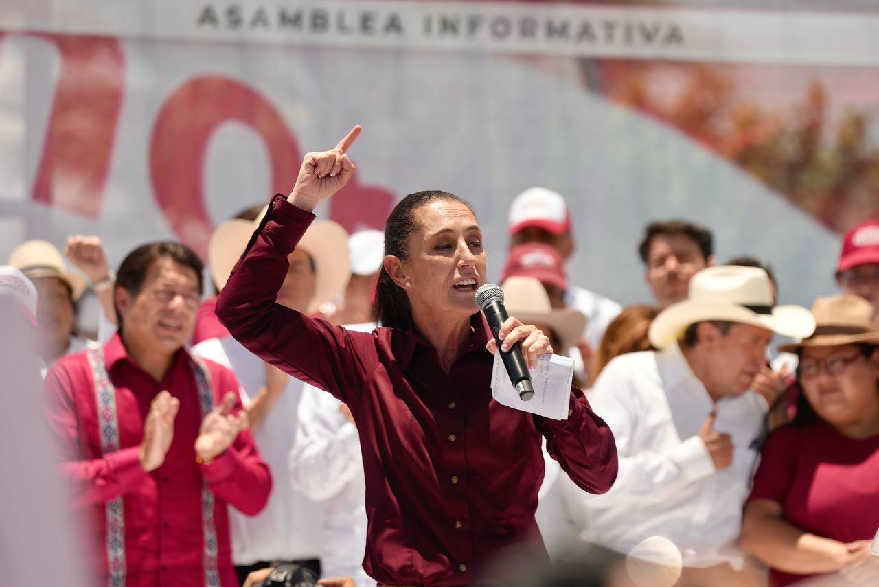 Claudia Sheinbaum Pardo, Jefa de Gobierno en la Ciudad de México como oradora en une evento masivo en Coahuila. Foto: Twitter @partidoMorenaMx