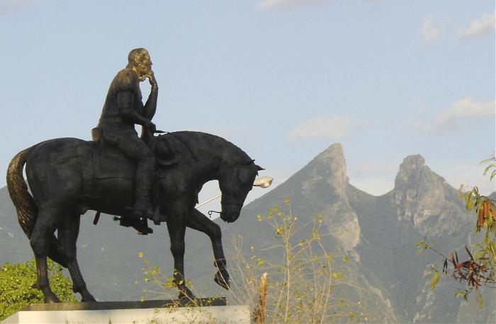 Estatura de Luis de Carvajal de la Cueva por UANL. Foto tomada de la red.