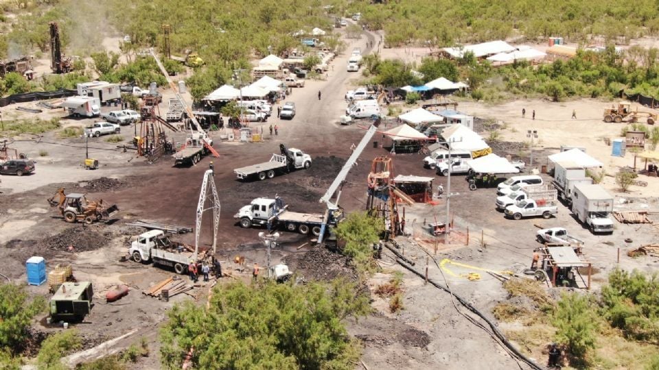 Mineros serán rescatados en seis meses: Gobierno Federal