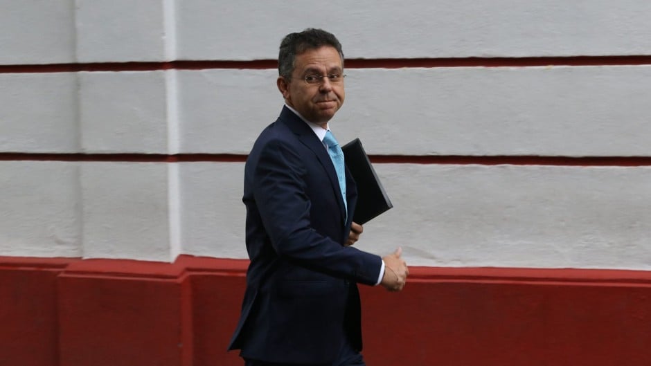 La editorial Grijalbo resiste la presión de Palacio y adelanta el lanzamiento del Rey del Cash