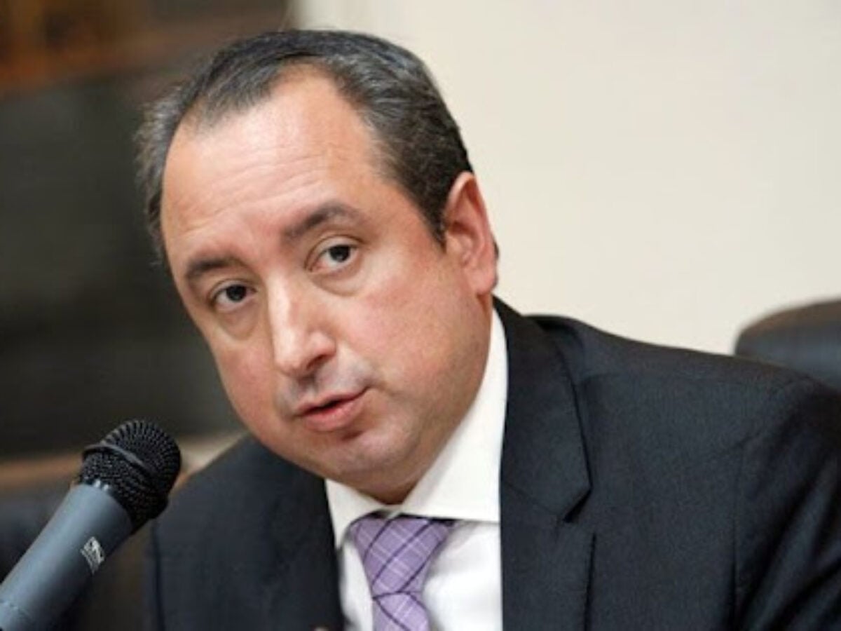 Carlos Garza. Foto tomada de la red.