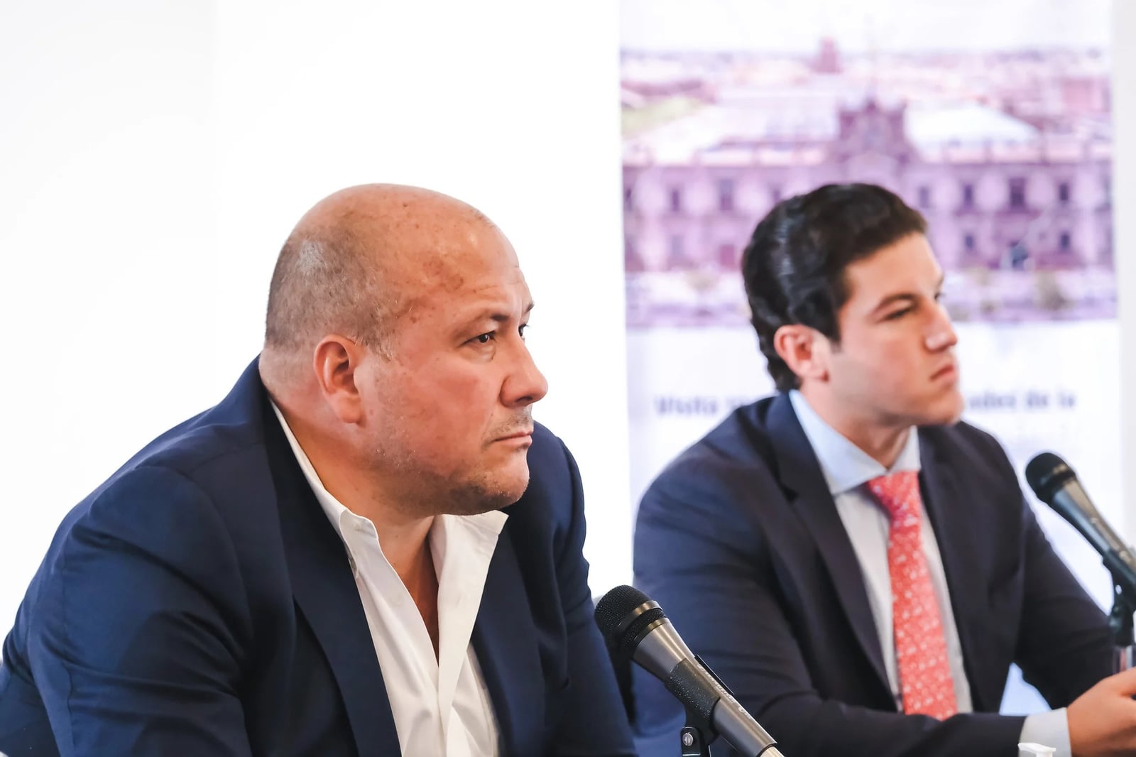 Usan lo nuevo para disfrazar lo absurdo: Alfaro a Samuel