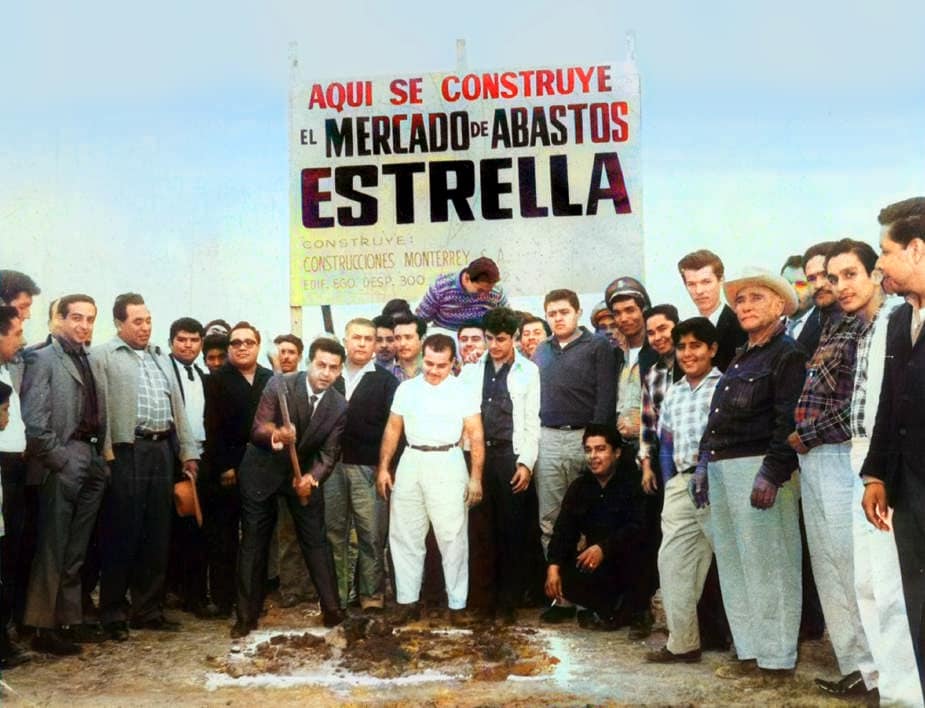 El Mercado de Abastos Estrella fue inaugurado en el año de 1966 en los limites de el municipio de Monterrey y el municipio de San Nicolás de los Garza en el estado de Nuevo León.