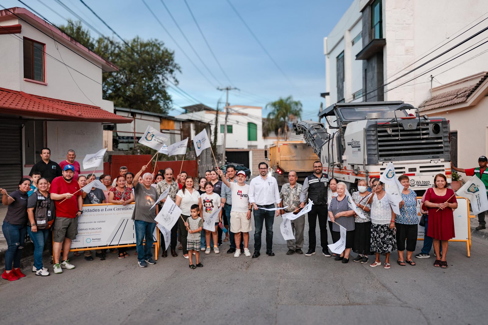 Arranca david de la peña rehabilitación vial desde la calle huajuquito hasta la leona