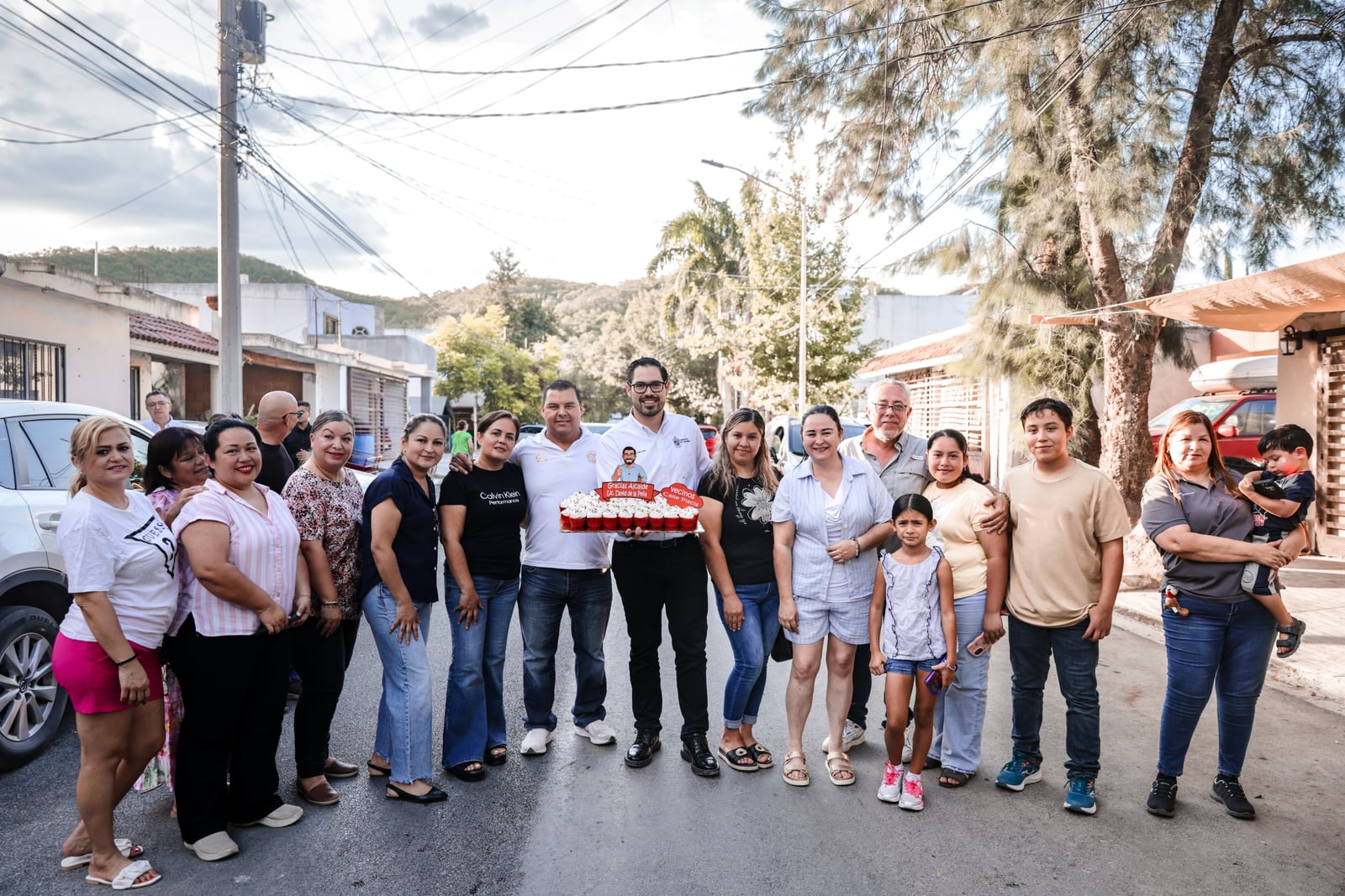 David de la Peña continúa mejorando las calles de Santiago con la entrega de 3 obras de vialidad