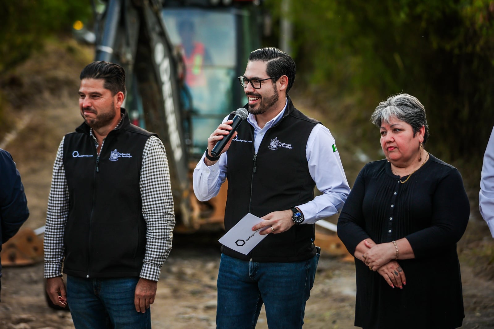 David de la Peña inicia pavimentación de concreto hidráulico en la calle Raúl Caballero
