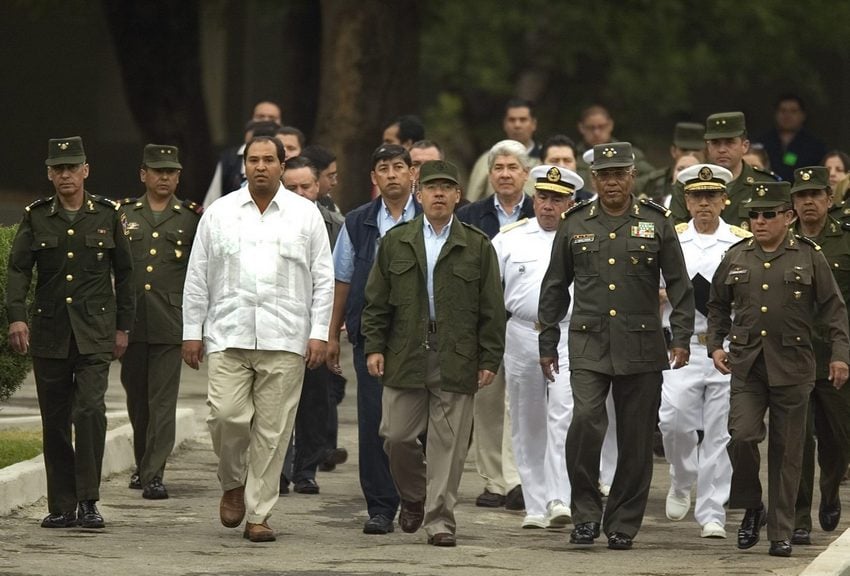 Cárdenas Batel y Calderón en el inicio de la guerra contra el narco.