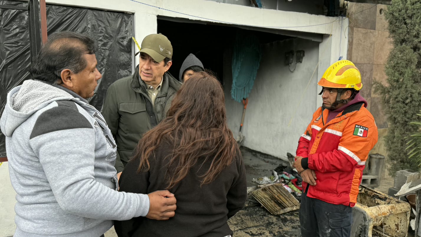 Respalda Escobedo a familias afectadas por incendio en la alianza real