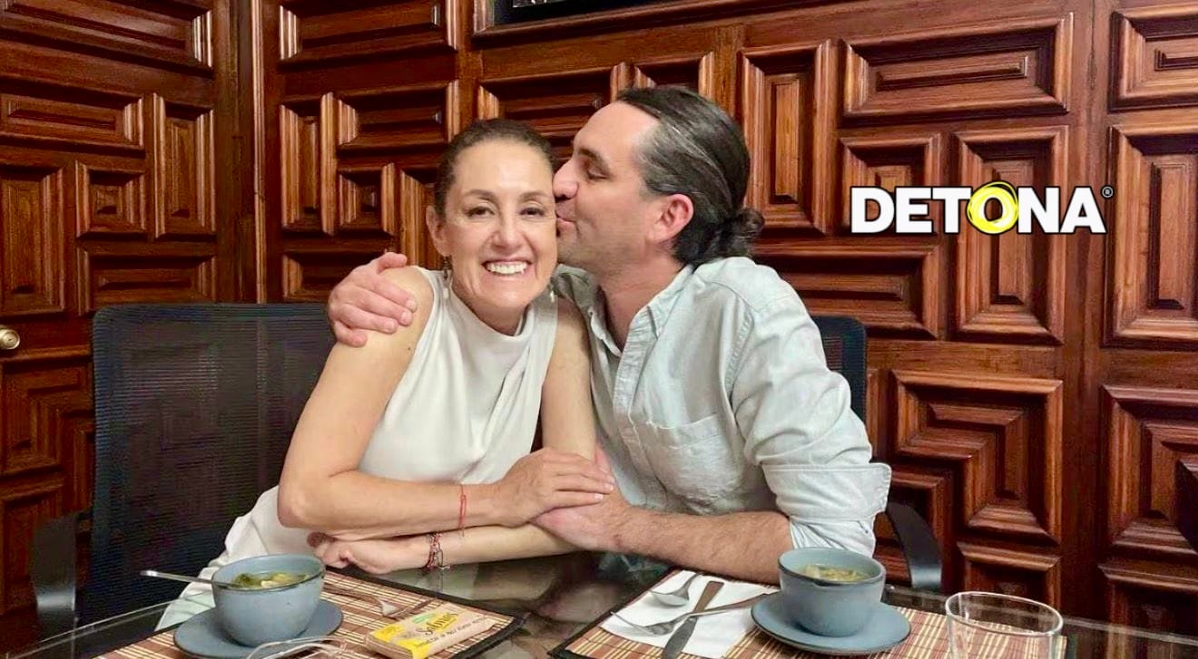 Claudia Sheinbaum y su hijo emblemático, Rodrigo Imaz. Foto personal del artista.
