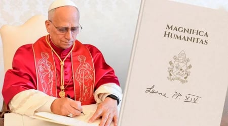 Papa León XIV presenta su primera Encíclica: Magnifica Humanitas (Humanidad Magnífica).