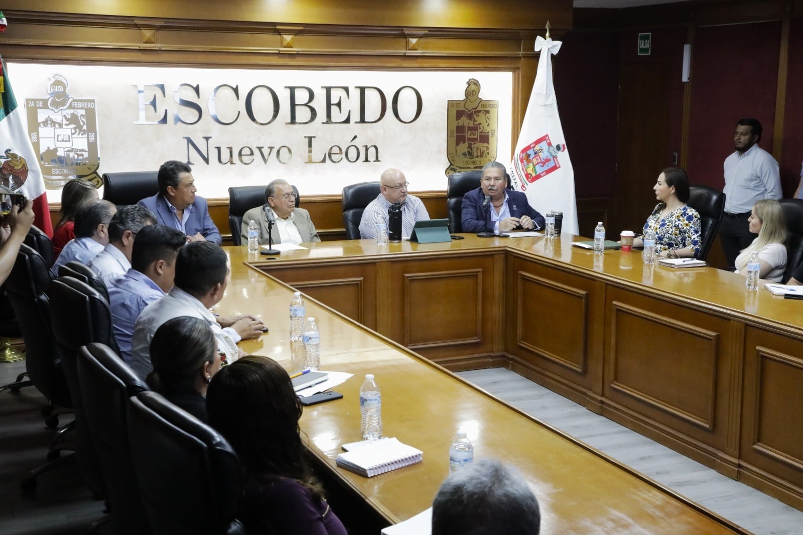 Avanza Escobedo en la digitalización total de bienes y servicios