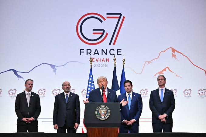 Trump lleva al G7 acusación de que 'cárteles dirigen México'.