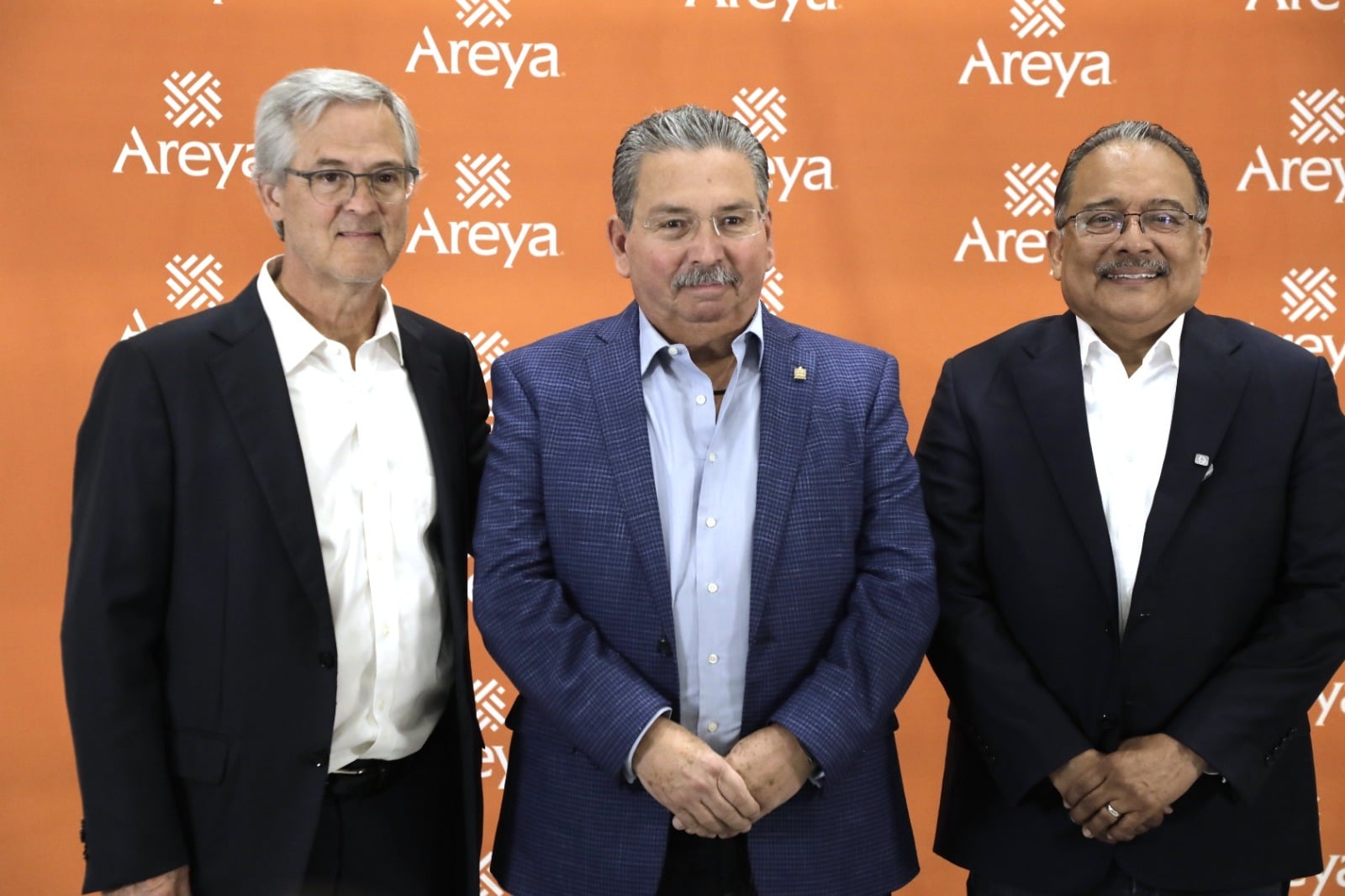 Escobedo genera progreso y prosperidad con la entrega de macro nave industrial
