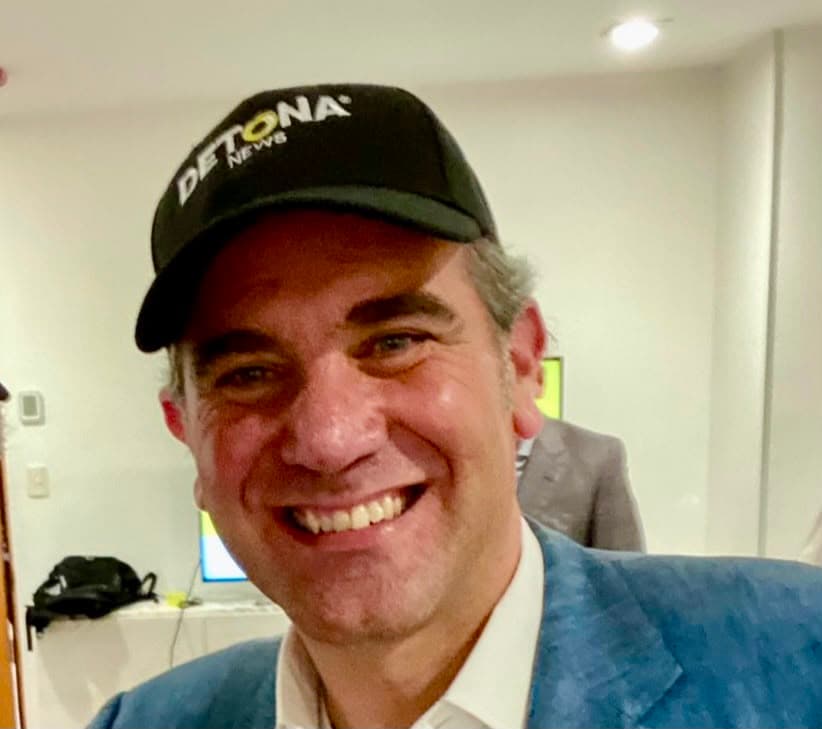 Lorenzo Córdova