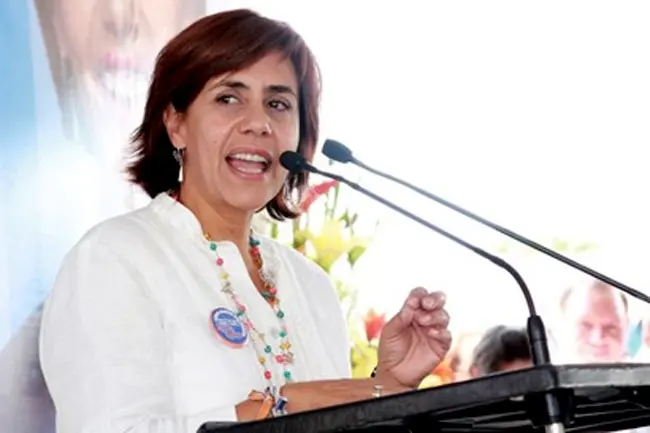 Luisa María Calderón.